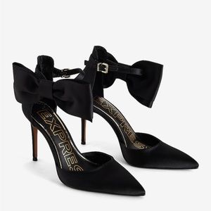 Ankle Bow Closed Pointed Toe Pumps